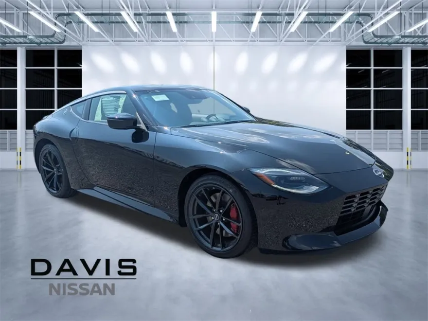 2025 Nissan Z Performance photo 1