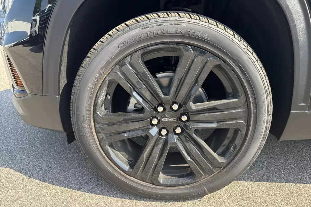 2026 Gmc Acadia Elevation photo 1