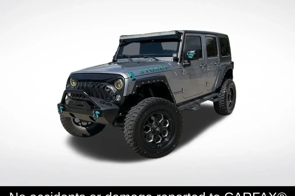 2016 Jeep Wrangler Unlimited Rubicon photo 1