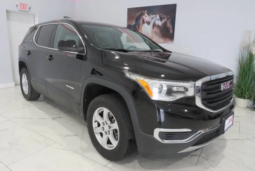 2017 Gmc Acadia SLE photo 1