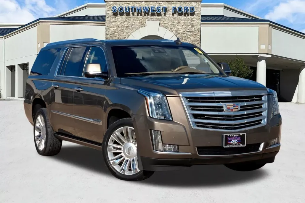2016 Cadillac Escalade ESV Platinum photo 1