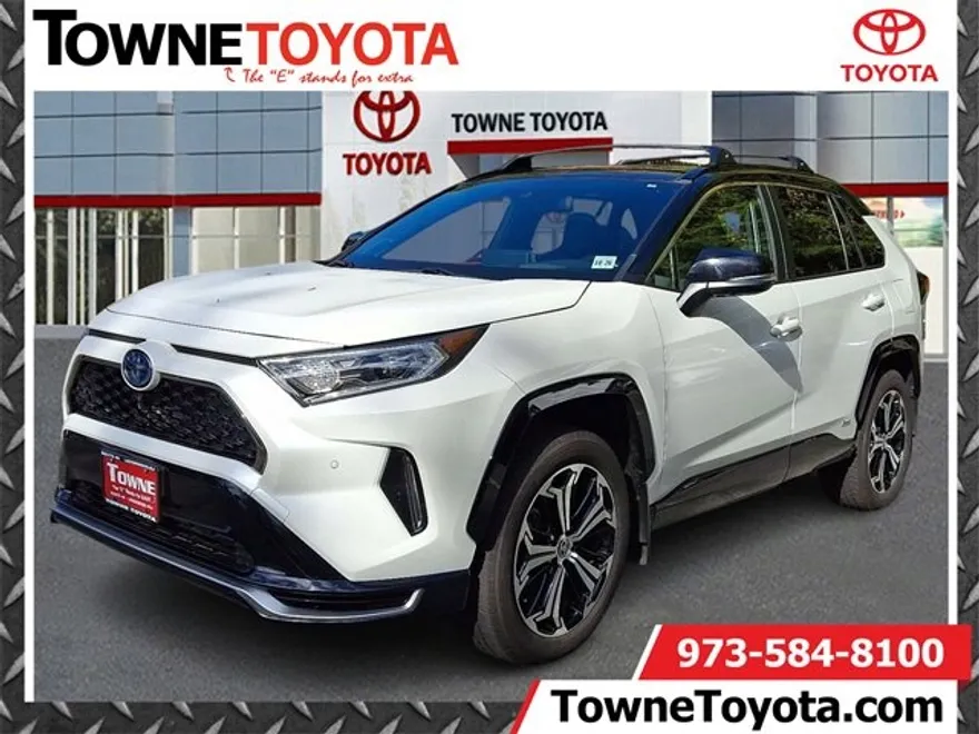 2021 Toyota RAV4 Prime XSE photo 1