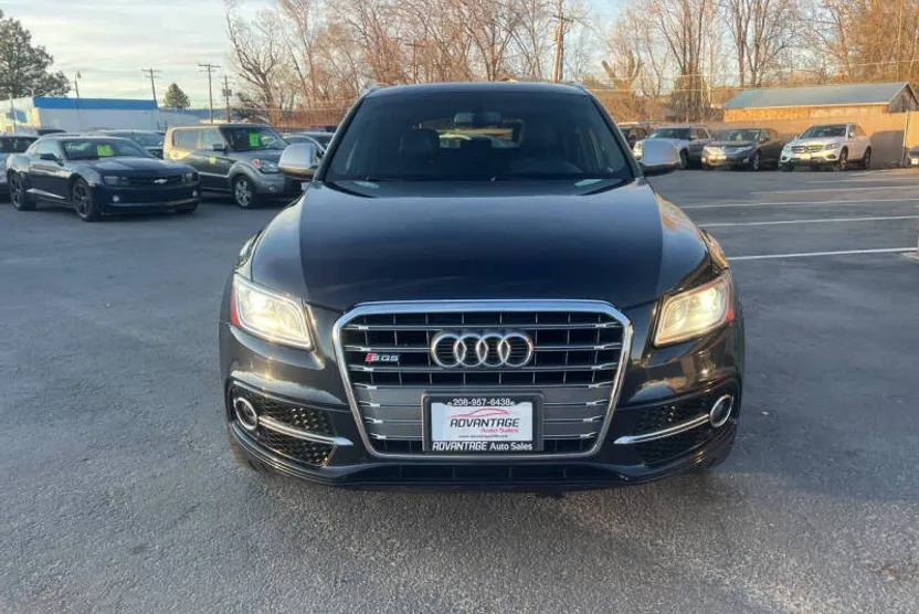 2014 Audi SQ5 Prestige photo 1