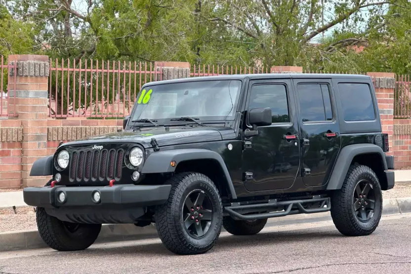 2016 Jeep Wrangler Unlimited Sport photo 1