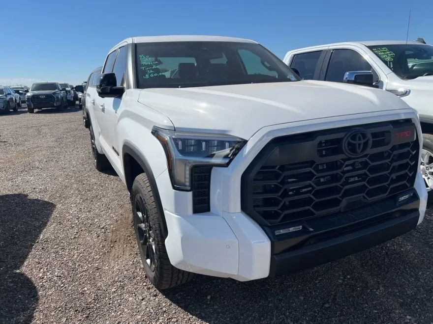 2025 Toyota Tundra Limited photo 1