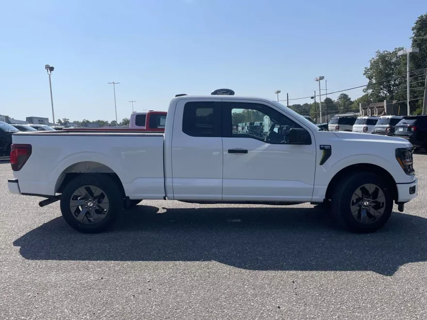 2025 Ford F-150 STX photo 1