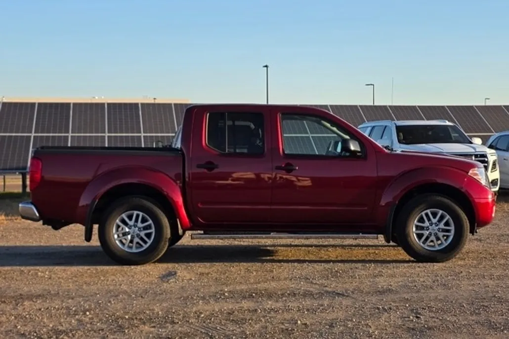 2019 Nissan Frontier SV photo 1