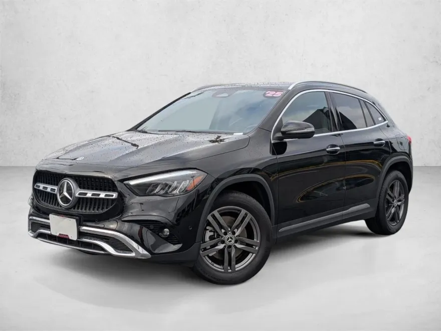 2025 Mercedes Benz GLA 250 photo 1