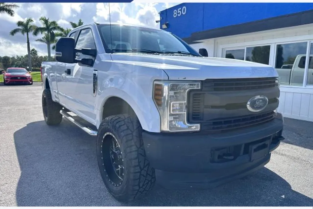2019 Ford F-250 XL photo 1