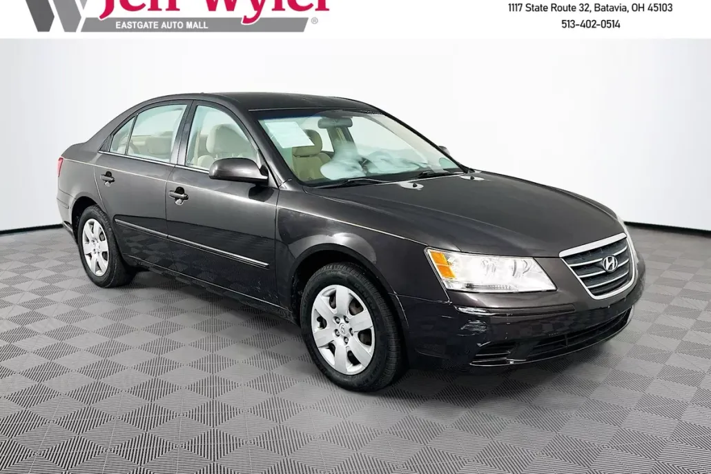 2010 Hyundai Sonata GLS photo 1