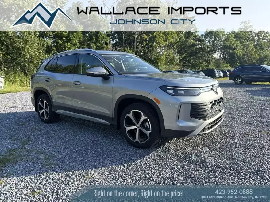 2025 Volkswagen Tiguan SE photo 1