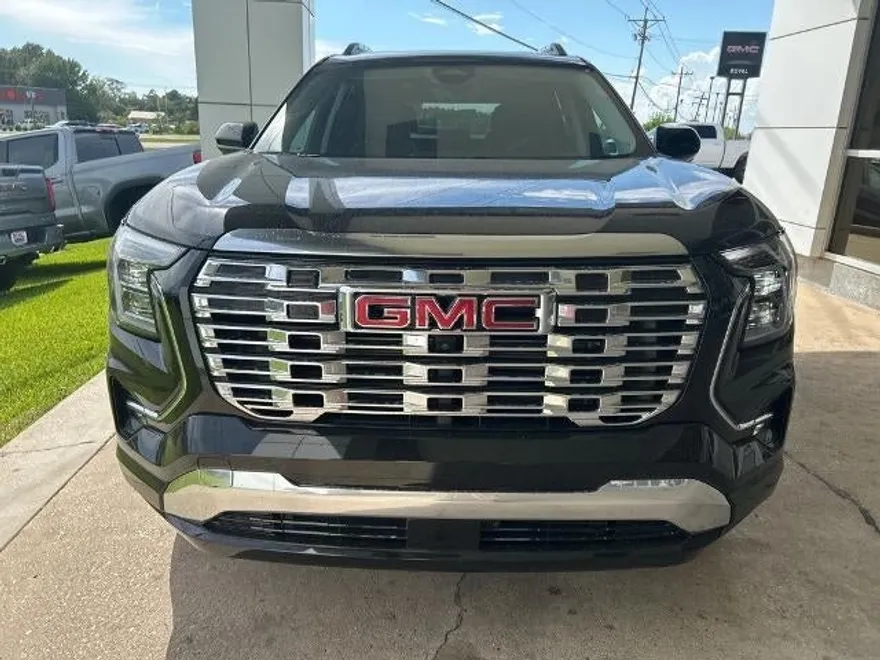 2026 Gmc Terrain Denali photo 1