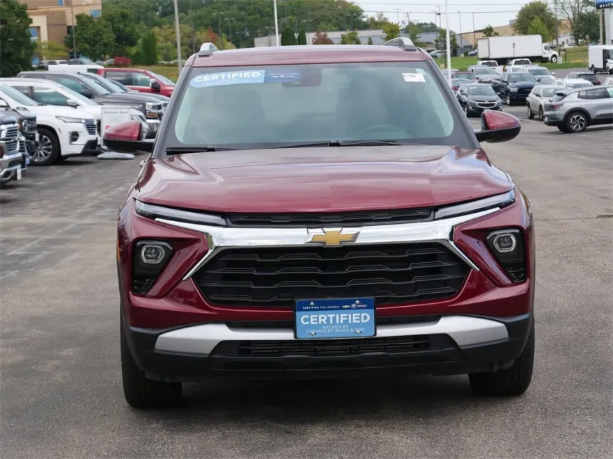 2024 Chevrolet Trailblazer LT photo 1