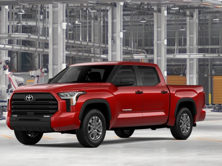 2026 Toyota Tundra SR5 CrewMax photo 1