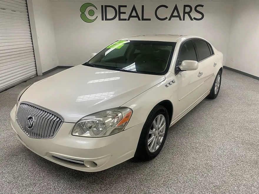 2011 Buick Lucerne CX photo 1