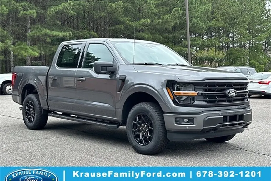 2025 Ford F-150 XLT photo 1