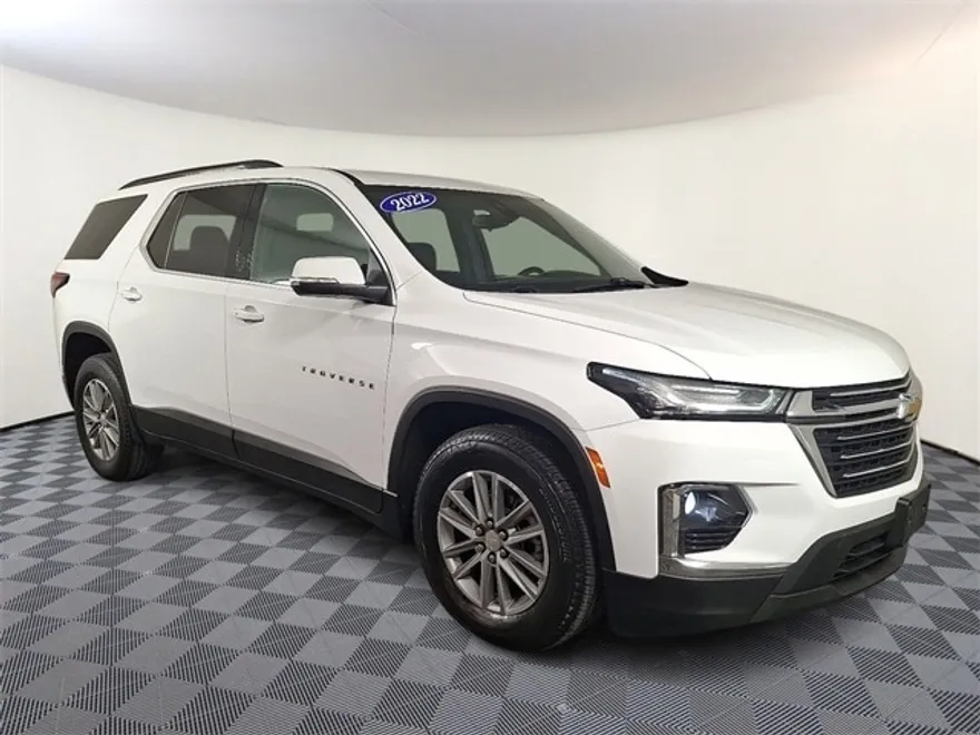 2022 Chevrolet Traverse Cloth 1LT photo 1