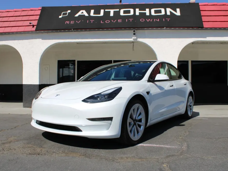 2022 Tesla Model 3 photo 1