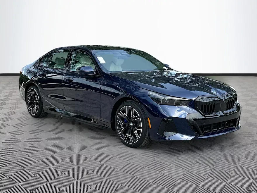 2026 Bmw 550e xDrive photo 1
