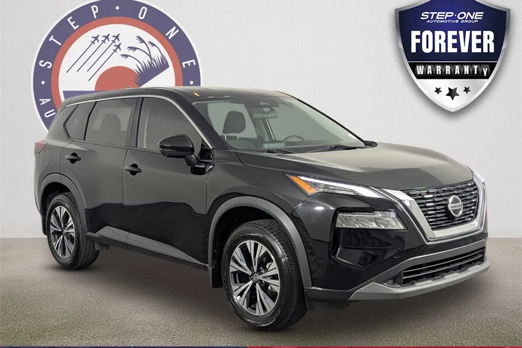 2021 Nissan Rogue SV photo 1
