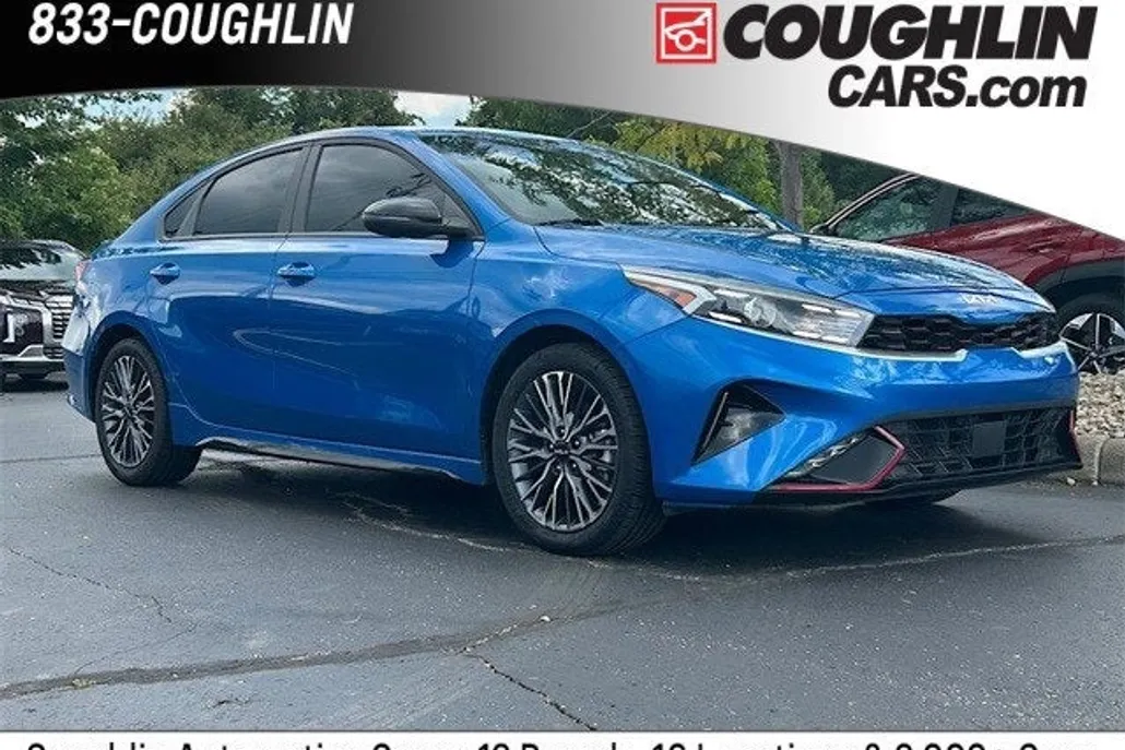 2023 Kia Forte GT-Line photo 1