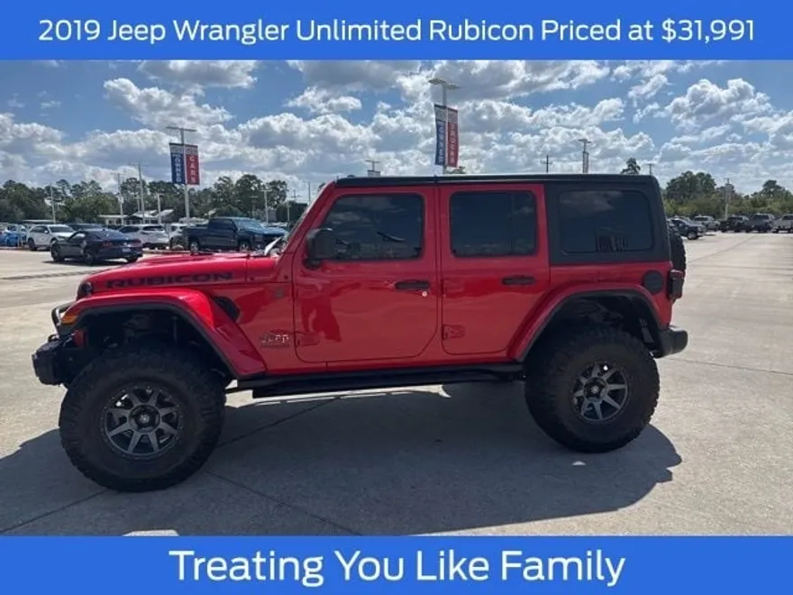 2019 Jeep Wrangler Unlimited Rubicon photo 1