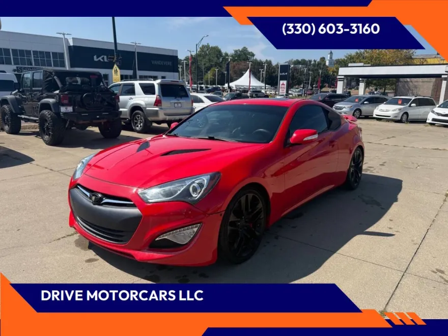 2013 Hyundai Genesis Coupe 3.8 Track photo 1