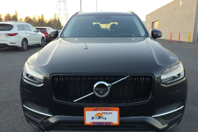 2019 Volvo XC90 T6 Inscription photo 1