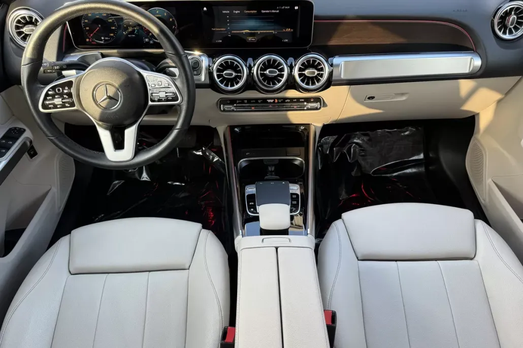 2020 Mercedes Benz GLB 250 photo 1