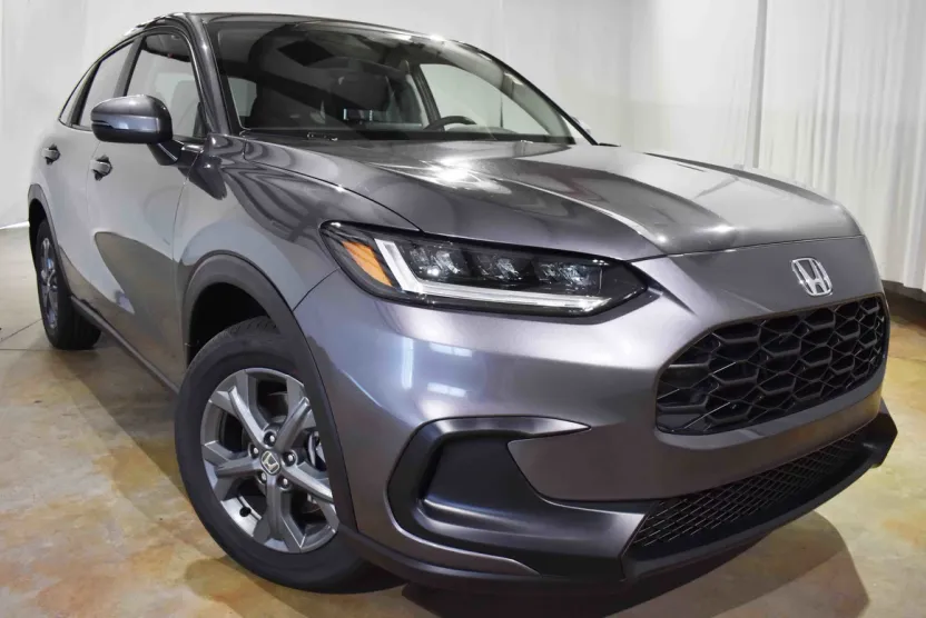 2026 Honda HR-V LX photo 1