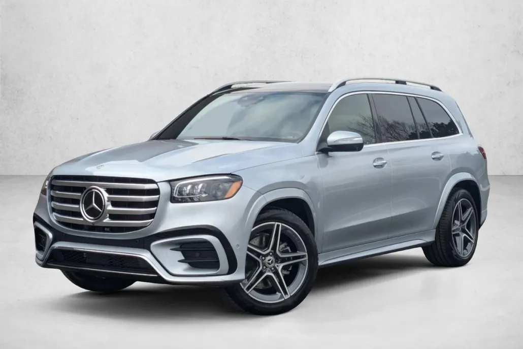 2025 Mercedes Benz GLS 450 4MATIC photo 1