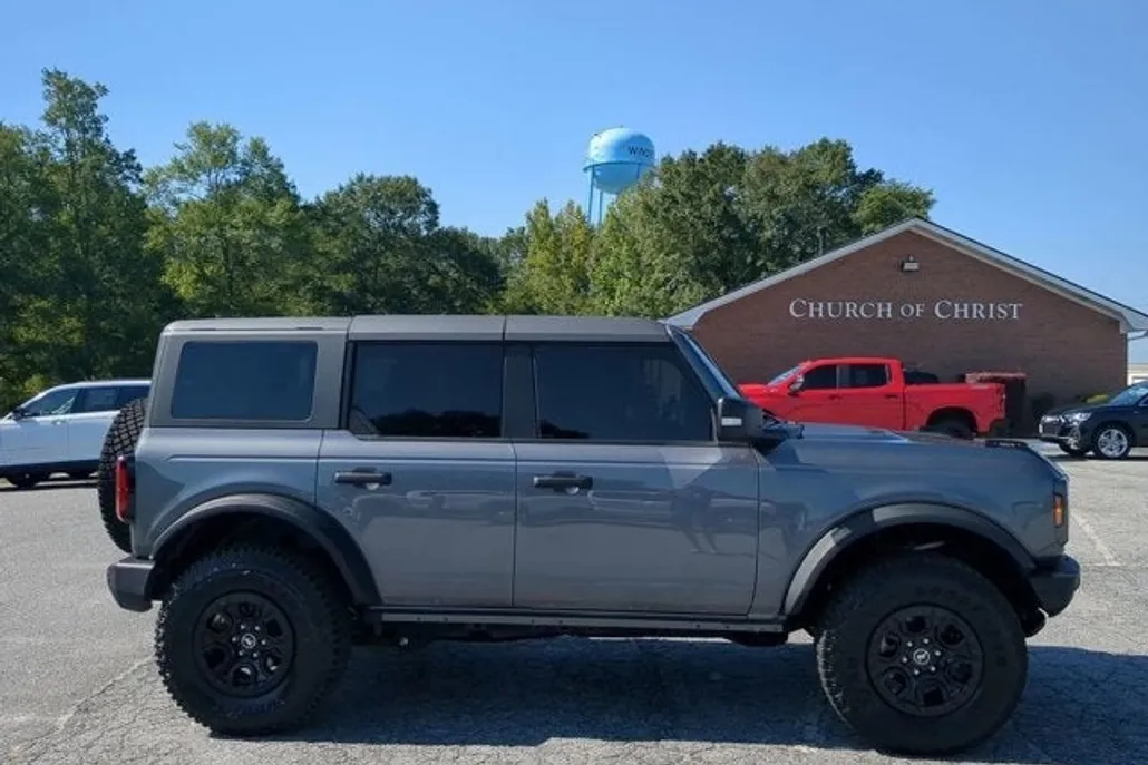 2024 Ford Bronco Wildtrak photo 1