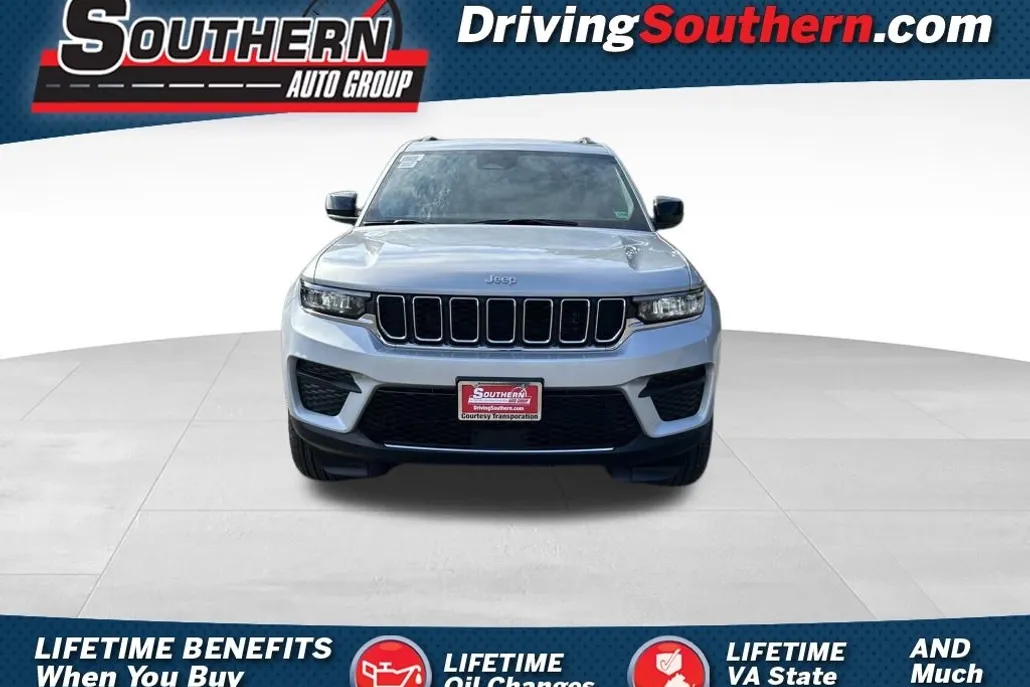 2025 Jeep Grand Cherokee Laredo Altitude photo 1