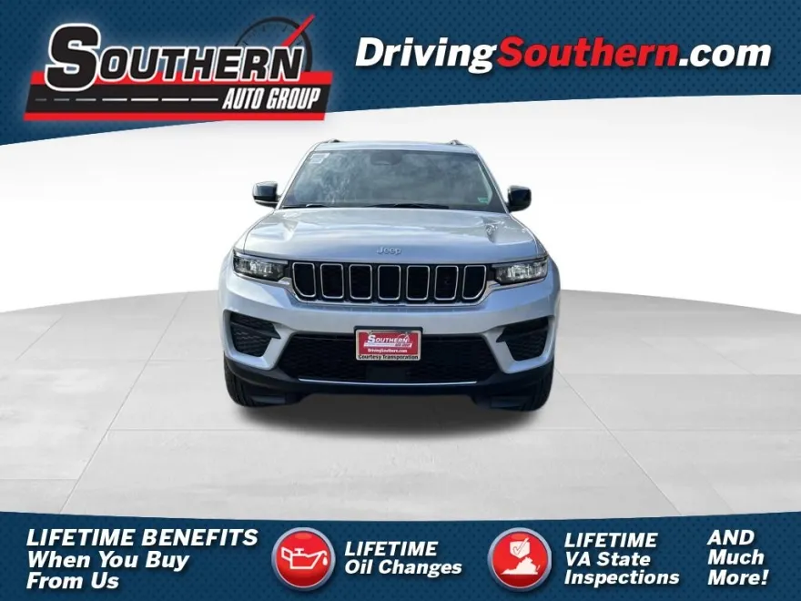 2025 Jeep Grand Cherokee Laredo Altitude photo 1