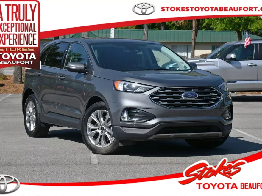 2024 Ford Edge Titanium photo 1