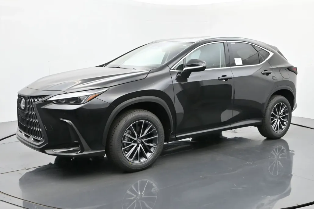 2026 Lexus NX 350 photo 1