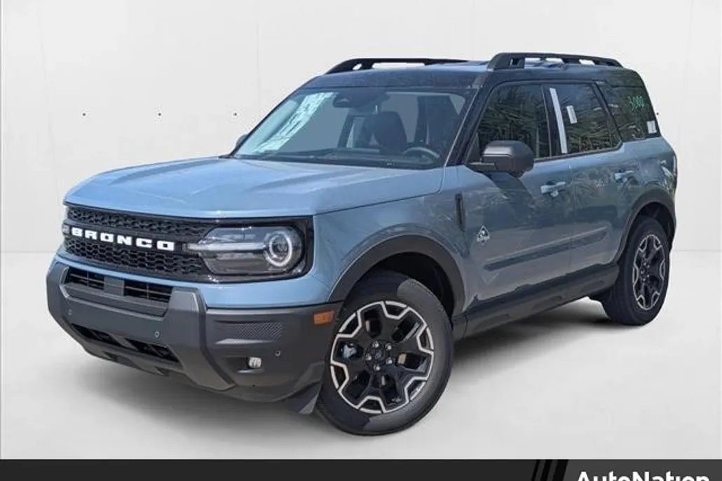 2025 Ford Bronco Sport Outer Banks photo 1