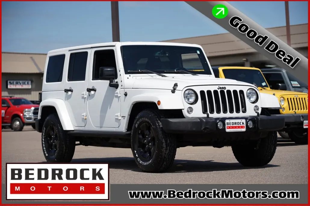 2015 Jeep Wrangler Unlimited Sahara photo 1