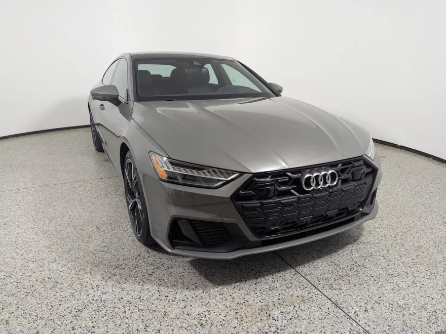 2025 Audi A7 55 Prestige photo 1