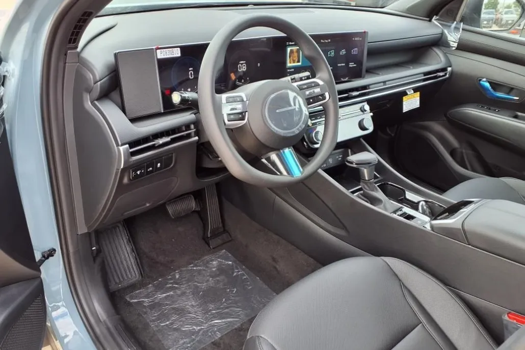2026 Hyundai Santa Cruz SEL photo 1