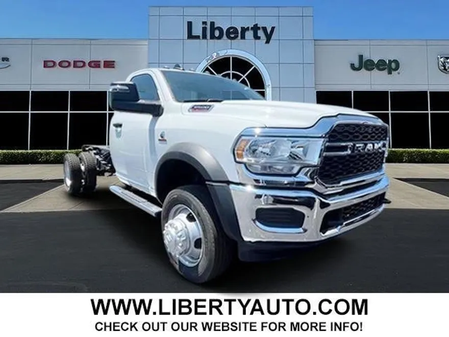 2024 Ram 5500 Tradesman photo 1