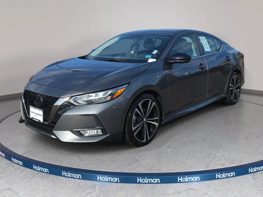 2021 Nissan Sentra SR photo 1