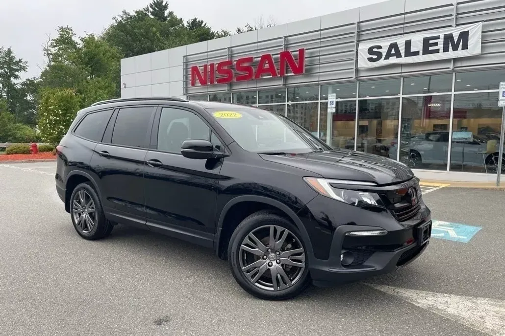 2022 Honda Pilot Sport photo 1