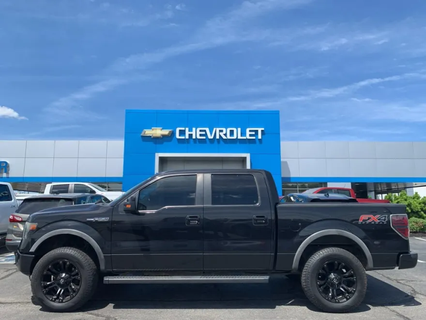 2013 Ford F-150 XL photo 1