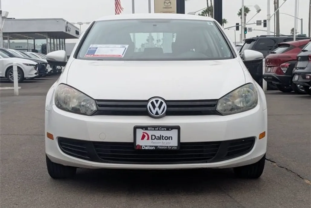 2010 Volkswagen Golf 2.5L photo 1