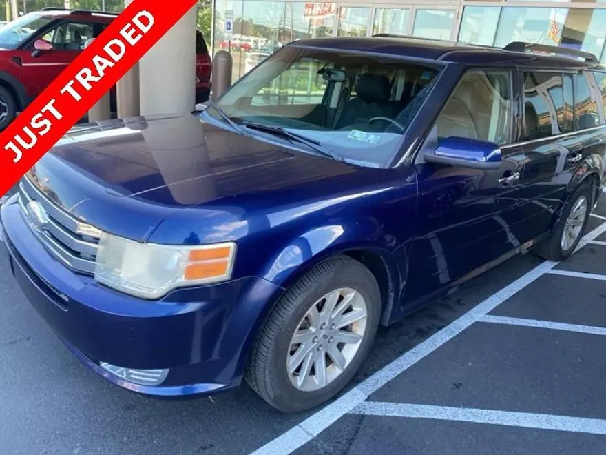 2011 Ford Flex SEL photo 1