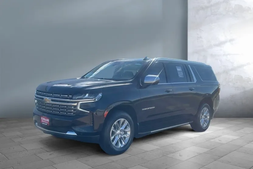 2023 Chevrolet Suburban Premier photo 1