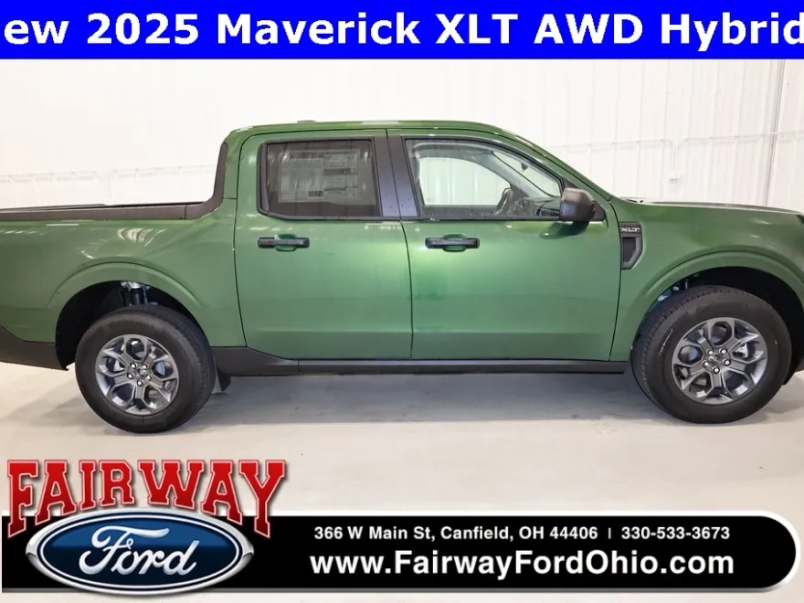 2025 Ford Maverick XLT photo 1