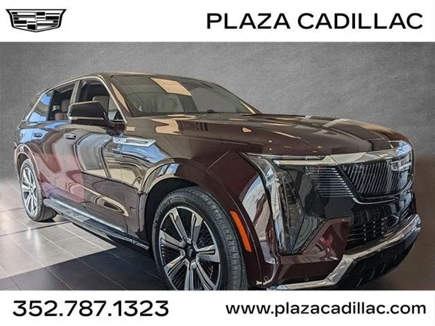 2025 Cadillac Escalade IQ Luxury photo 1