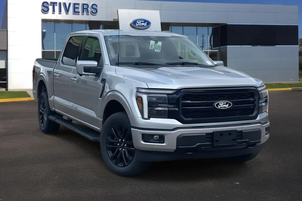 2025 Ford F-150 Lariat photo 1